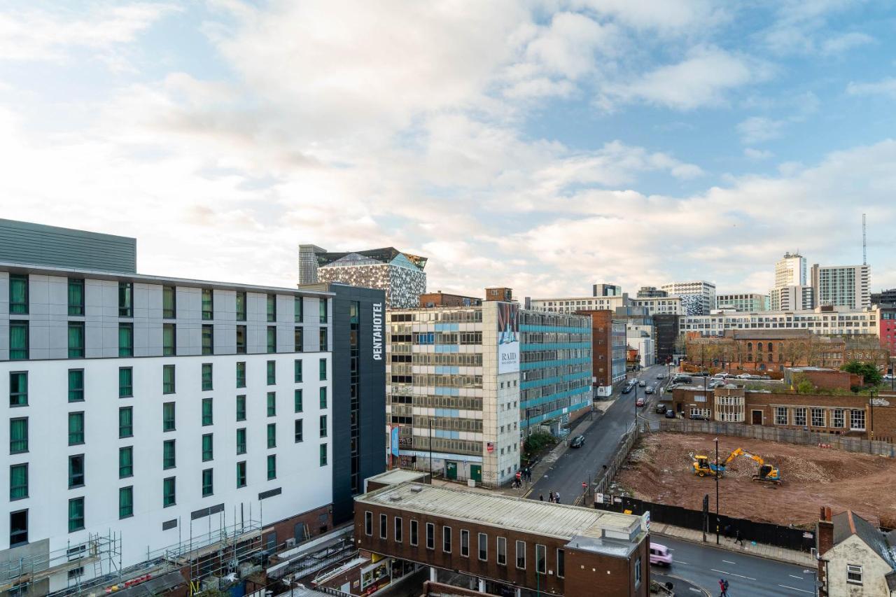 Maevela Apartments ☆ Pink Luxury Apartment With Balcony - Birmingham City Centre - 5 Min Walk From Bullring, Cube, Mailbox, New Street Station - Free Netflix & Wifi エクステリア 写真