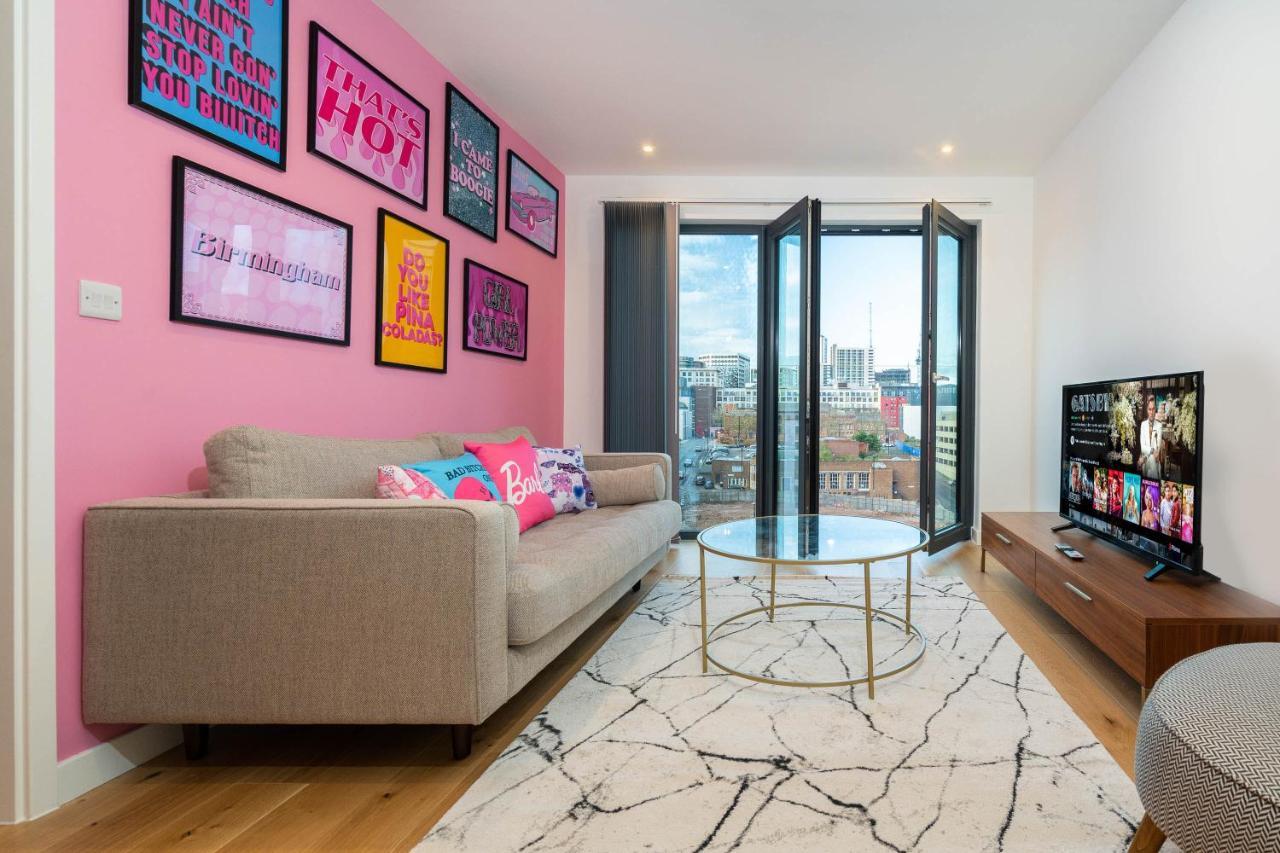 Maevela Apartments ☆ Pink Luxury Apartment With Balcony - Birmingham City Centre - 5 Min Walk From Bullring, Cube, Mailbox, New Street Station - Free Netflix & Wifi エクステリア 写真